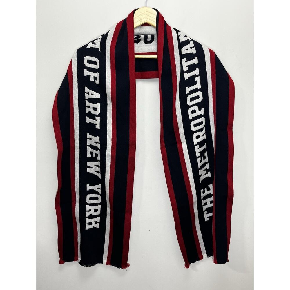 The Met Metropolitan Museum of Art New York Striped Wool Scarf Red White Blue